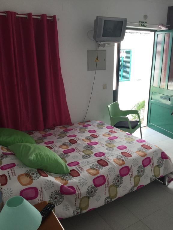 Casinhas De Alfenim Daire Sesimbra Oda fotoğraf